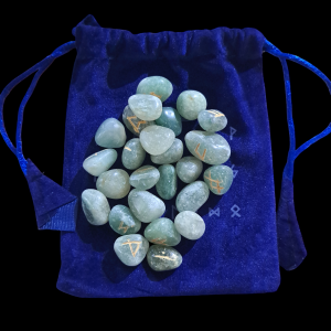 Green aventurine rune